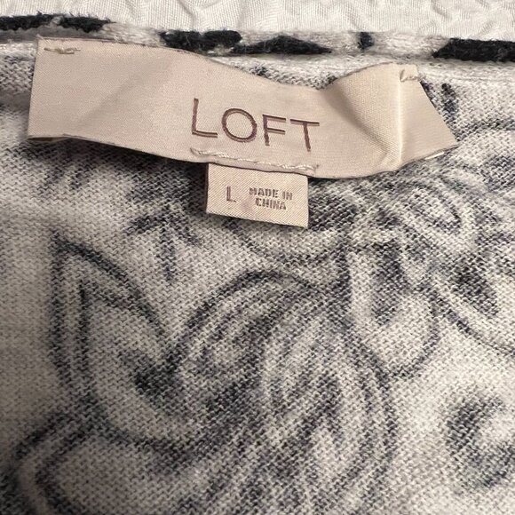 Ann Taylor top - Picture 2 of 5